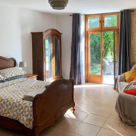 Sleeps 10 With Pool And Wifi Вилла